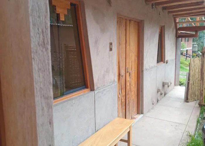 Small House Alloggio in famiglia Písac
